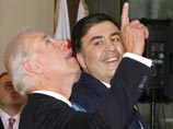 Саакашвили предложил США использовать Грузию как перевалочный пункт для НАТО Саакашвили предложил США использовать Грузию как перевалочный пункт для НАТО