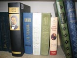 Стихи у Чехова действительно были. Хотя большинство из них относится к раннему периоду его творчества и сам он относился к ним не серьезно Стихи у Чехова действительно были. Хотя большинство из них относится к раннему периоду его творчества и сам он относился к ним не серьезно