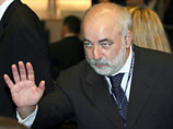 Департамент финансов Швейцарии требует от Виктора Вексельберга 27 млн евро Департамент финансов Швейцарии требует от Виктора Вексельберга 27 млн евро