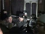 Сотрудники милиции задержали больше 50 участников несанкционированной акции. Среди задержанных - Борис Немцов, правозащитники Лев Пономарев и Олег Орлов