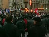 В Петербурге во время акции в защиту Конституции задержаны около 25 человек В Петербурге во время акции в защиту Конституции задержаны около 25 человек