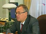 Андрей Костин, глава банка ВТБ, смотрит с оптимизмом на экономическое и финансовое положение в России Андрей Костин, глава банка ВТБ, смотрит с оптимизмом на экономическое и финансовое положение в России