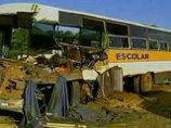 В автокатастрофе в Бразилии погибли восемь человек, 35 ранены
