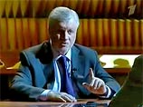 Спикер Миронов не боится угроз единороссов, обещавших уволить его за критику Путина Спикер Миронов не боится угроз единороссов, обещавших уволить его за критику Путина