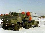 В 2007 году Иран и Россия заключили контракт на поставку комплексов С-300
