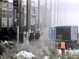 В Астраханской области электричка врезалась в грузовик с рабочими: есть погибшие и раненые