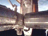 Американский шаттл Endeavour успешно пристыковался к МКС