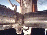 Американский шаттл Endeavour успешно пристыковался к МКС Американский шаттл Endeavour успешно пристыковался к МКС