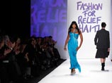 Наоми Кэмпбелл на Неделе высокой моды в Нью-Йорке провела благотворительное шоу в помощь Гаити