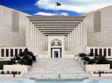 Верховный суд Пакистана объявил вне закона ряд указов президента