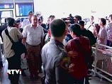 Как сообщалось, в минувший четверг власти Таиланда отпустили на свободу находившийся два месяца под следствием и арестом экипаж самолета с 35 тоннами оружия на борту, следовавший из Северной Кореи Как сообщалось, в минувший четверг власти Таиланда отпустили на свободу находившийся два месяца под следствием и арестом экипаж самолета с 35 тоннами оружия на борту, следовавший из Северной Кореи