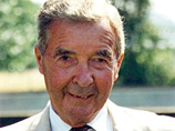 Британский мастер детективов Дик Френсис скончался в возрасте 89 лет