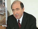 Вдова Литвиненко отрицает, что за убийством ее мужа стоит Березовский Вдова Литвиненко отрицает, что за убийством ее мужа стоит Березовский