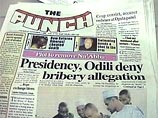 Именно с помощью объявлений в газетах нигерийцы обычно пытаются польстить новой администрации и расположить ее к себе