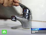 56 тысяч жителей города Краснокамска в Пермском крае третий день остаются без воды. Водоснабжение было прекращено 15 февраля из-за появления запаха ацетона