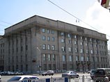Задержанному за бандитизм вице-мэру Новосибирска готовят новые обвинения, но увольнять его пока не собираются Задержанному за бандитизм вице-мэру Новосибирска готовят новые обвинения, но увольнять его пока не собираются
