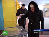Суд приостановил решение украинской ЦИК о победе Януковича Суд приостановил решение украинской ЦИК о победе Януковича
