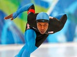 Американский конькобежец Шэни Дэвис защитил титул олимпийского чемпиона Американский конькобежец Шэни Дэвис защитил титул олимпийского чемпиона
