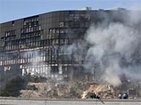 В Техасе мужчина поджег дом, а затем врезался на самолете в офисное здание (ФОТО) В Техасе мужчина поджег дом, а затем врезался на самолете в офисное здание (ФОТО)