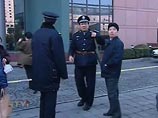 Китайский крестьянин вырезал семью чиновника, включая трех детей Китайский крестьянин вырезал семью чиновника, включая трех детей