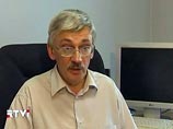 "Власти РФ предпочитают не устранять беззаконие, а по-прежнему отрицать очевидные для всех вещи", - говорится в заявлении главы российского правозащитного центра "Мемориал" Олега Орлова "Власти РФ предпочитают не устранять беззаконие, а по-прежнему отрицать очевидные для всех вещи", - говорится в заявлении главы российского правозащитного центра "Мемориал" Олега Орлова