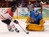 Золото женского хоккейного турнира разыграют сборные Канады и США

