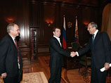 Медведев обсудил ход российско-американских переговоров по СНВ с Лавровым и Клинтон