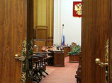 Чиновники обвинили журналиста в том, что он нарушил внутренние правила: рылся в столе, добывая информацию для редакции Чиновники обвинили журналиста в том, что он нарушил внутренние правила: рылся в столе, добывая информацию для редакции