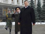 Янукович может "расправиться" с правительством Тимошенко за две недели Янукович может "расправиться" с правительством Тимошенко за две недели