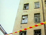 В Петербурге практически одновременно обрушились кровли двух зданий В Петербурге практически одновременно обрушились кровли двух зданий