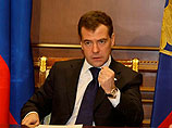 Медведев велел олимпийским чиновникам писать заявления об уходе