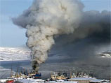 Вторые сутки в Норвегии горит российский траулер "Тобаго"