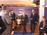 Путин активизировался перед выборами: за два года он пообщается с народом восемь раз с помощью "Единой России" Путин активизировался перед выборами: за два года он пообщается с народом восемь раз с помощью "Единой России"