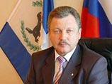 По опросам, он более чем в два раза опережает официального кандидата партии власти - экс-мэра Братска Сергея Серебренникова
