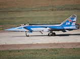 По мнению источника издания, уход Милюкова связан с недавними коррупционными скандалами в управлении Росрезерва по ПФО, самый громкий из которых связан с продажей четырех планеров (самолетов без двигателей) МиГ-31