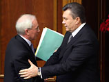 После создания в парламенте Украины "коалиции тушек" премьером страны стал Азаров. Правительство утверждено
