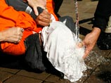Бывший советник Буша гордится, что американцы пытали подозреваемых в терроризме Бывший советник Буша гордится, что американцы пытали подозреваемых в терроризме