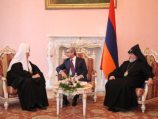 В минувшую среду Патриарх встретился с президентом республики Сержем Саргсяном, давшим высокую оценку отношениям с Россией