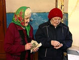 Россияне без энтузиазма  откладывают себе на пенсию "добровольную" часть