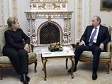 В 2009 году товарооборот между Россией и США снизился более чем вдвое - с 36 до 16 млрд долларов. Об этом заявил сегодня председатель правительства РФ Владимир Путин на двусторонней встрече с госсекретарем США Хиллари Клинтон В 2009 году товарооборот между Россией и США снизился более чем вдвое - с 36 до 16 млрд долларов. Об этом заявил сегодня председатель правительства РФ Владимир Путин на двусторонней встрече с госсекретарем США Хиллари Клинтон