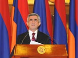 Армянский президент Серж Саргсян призвал Азербайджан подписать соглашение о неприменении силы, что, по его мнению, послужило бы основой укрепления доверия и в Армении, и в Нагорном Карабахе
