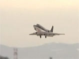 Самолет бизнес-класса Rockwell Sabreliner 65 вылетел из аэропорта Женевы в пятницу в 7:12 утра по местному времени (5:12 мск) и, облетев планету, приземлился там же в воскресенье в 17.06 (15:06)