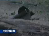 По данным представителей НАТО, в районе аэродрома разорвалась всего одна ракета, однако "пресс-секретарь" талибов Забиулла Моджахед сообщил в понедельник журналистам, что в периметре аэродрома упали три выпущенные талибами ракеты
