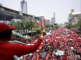 В Бангкоке на демонстрацию протеста вышли шестьдесят тысяч "краснорубашечников"