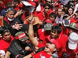 Руководство международного аэропорта Бангкока просит пассажиров прибывать на рейс за четыре часа Руководство международного аэропорта Бангкока просит пассажиров прибывать на рейс за четыре часа