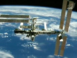 В данном контракте оговаривается, что шесть американских астронавтов будут доставлены на МКС четырьмя кораблями "Союз" в 2013 году, а вернутся на двух кораблях в 2013 году и двух в 2014 году