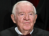 Старейший судья Верховного суда США, прослуживший при семи президентах, объявил о выходе на пенсию