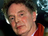 Малкольм Макларен - человек, стоявший у истоков создания группы Sex Pistols и считавшийся одним из основателей панк-движения в Великобритании