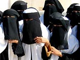 Жителя Йемена арестовали во время медового месяца: он изнасиловал 13-летнюю супругу до смерти
