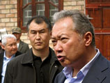 Родственников изгнанного президента Киргизии объявили в розыск. Судьба самого Бакиева решается